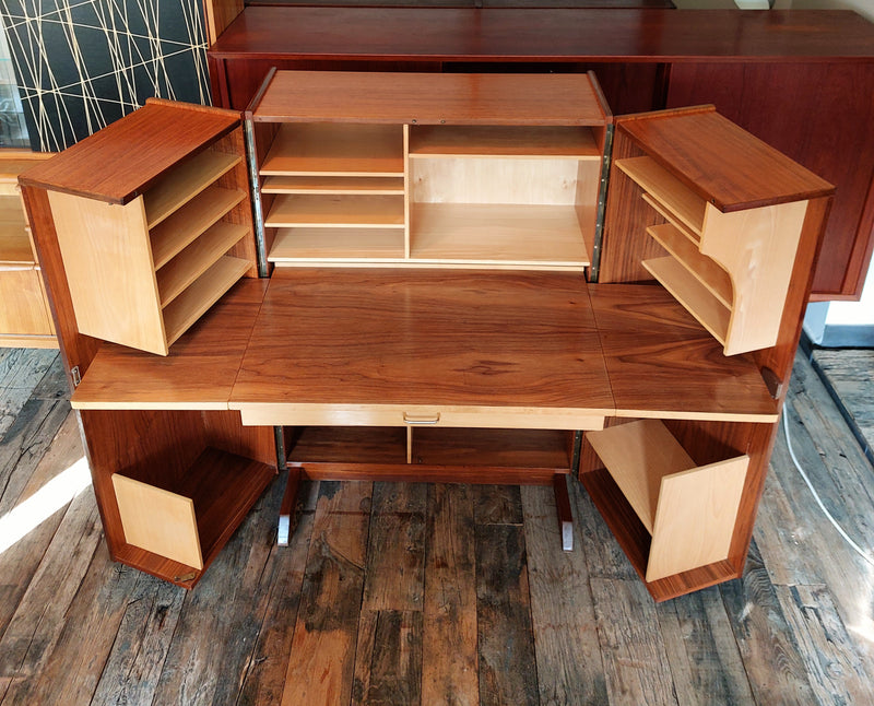 Vintage Magic Box bureau