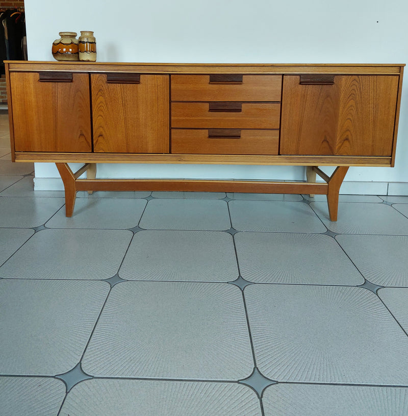 Vintage dressoir