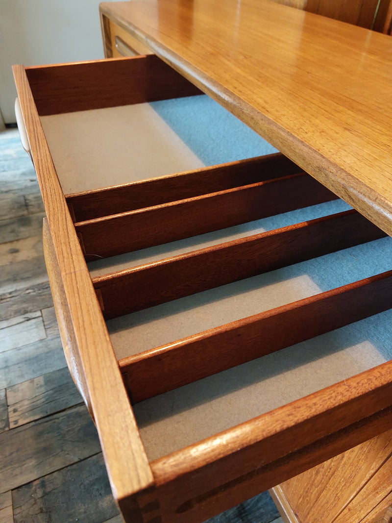 Vintage dressoir G-Plan