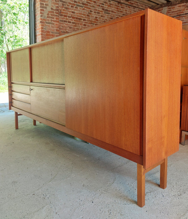 Vintage highboard