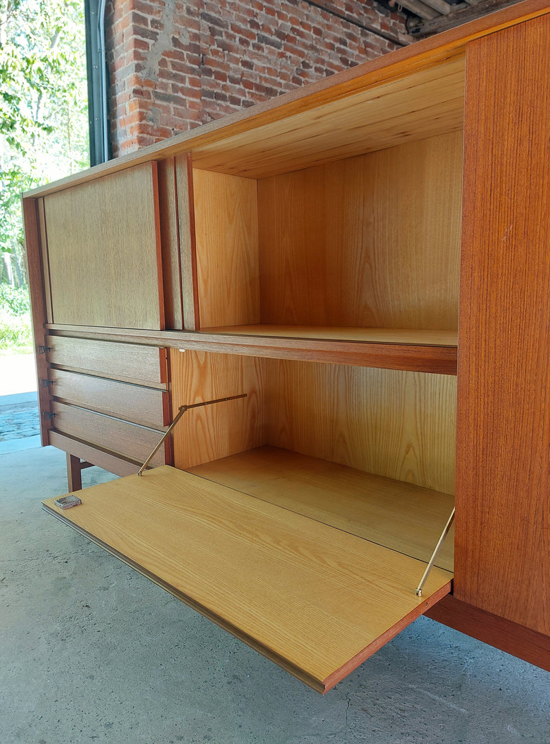 Vintage highboard