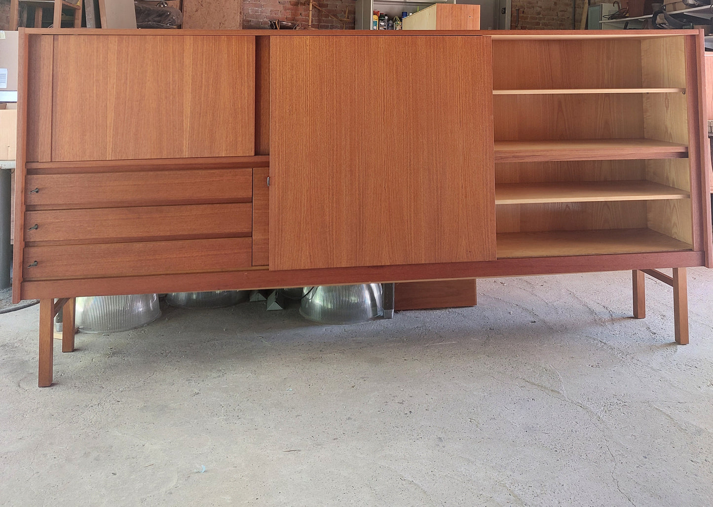 Vintage highboard