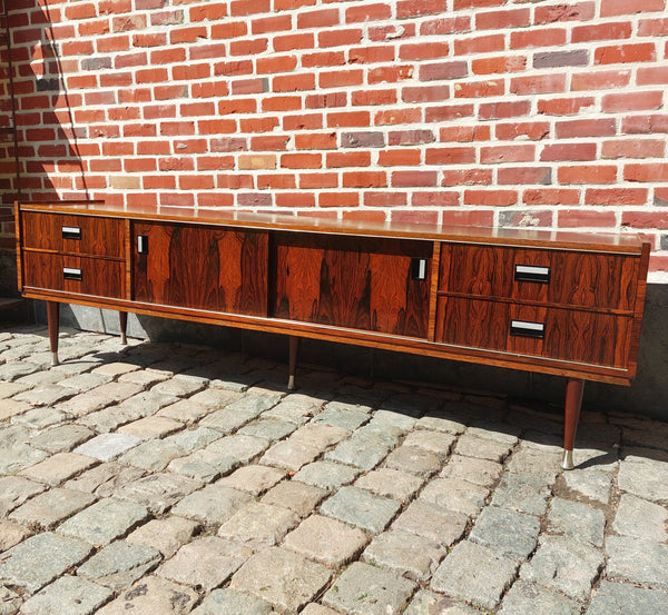 Vintage dressoir