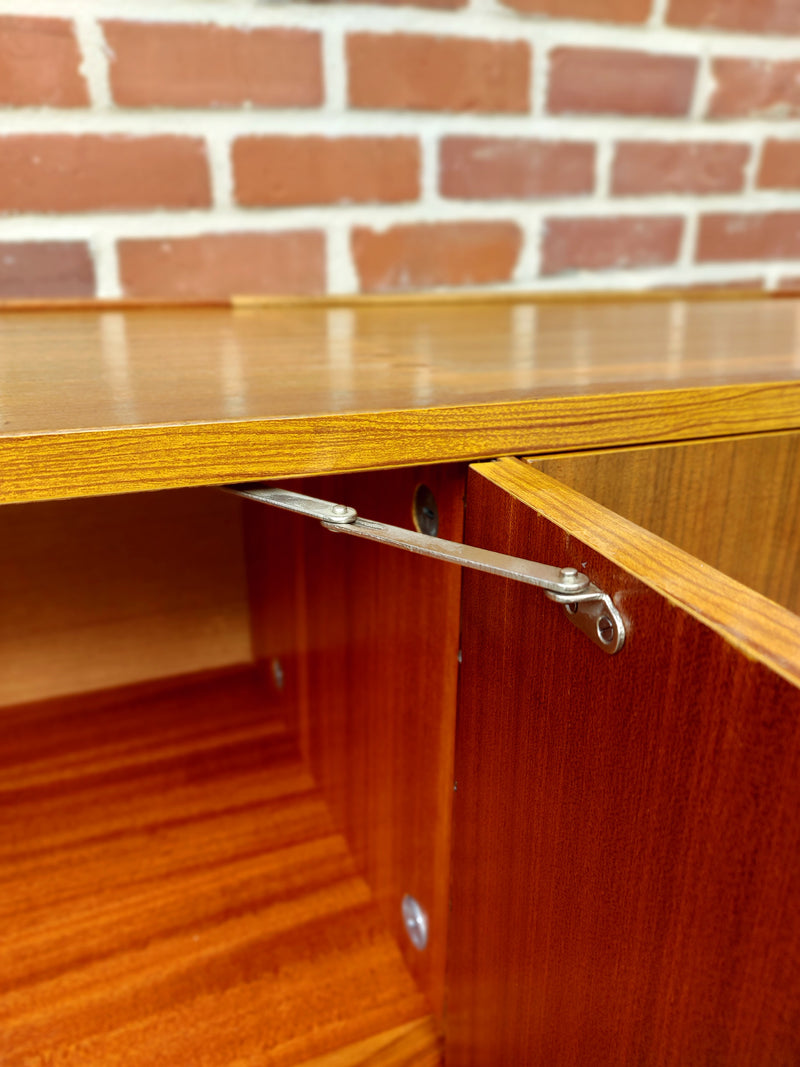 Vintage dressoir