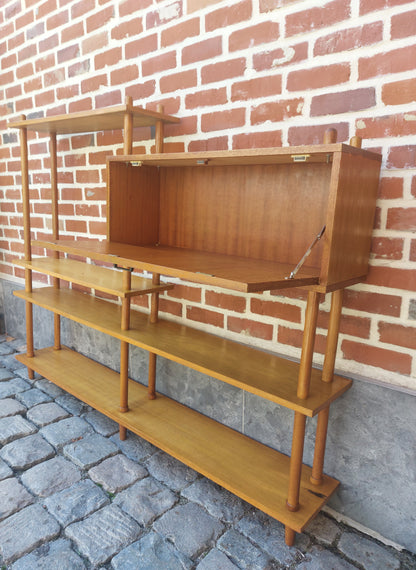 Vintage wandmeubel/stokkenkast