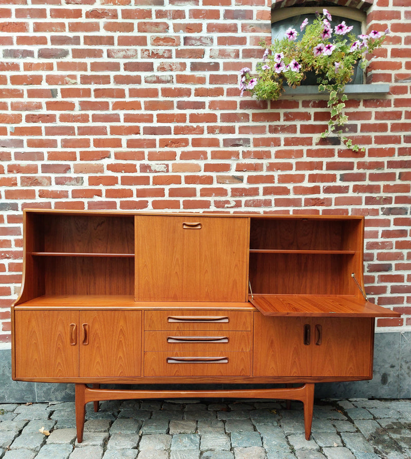 G-Plan highboard