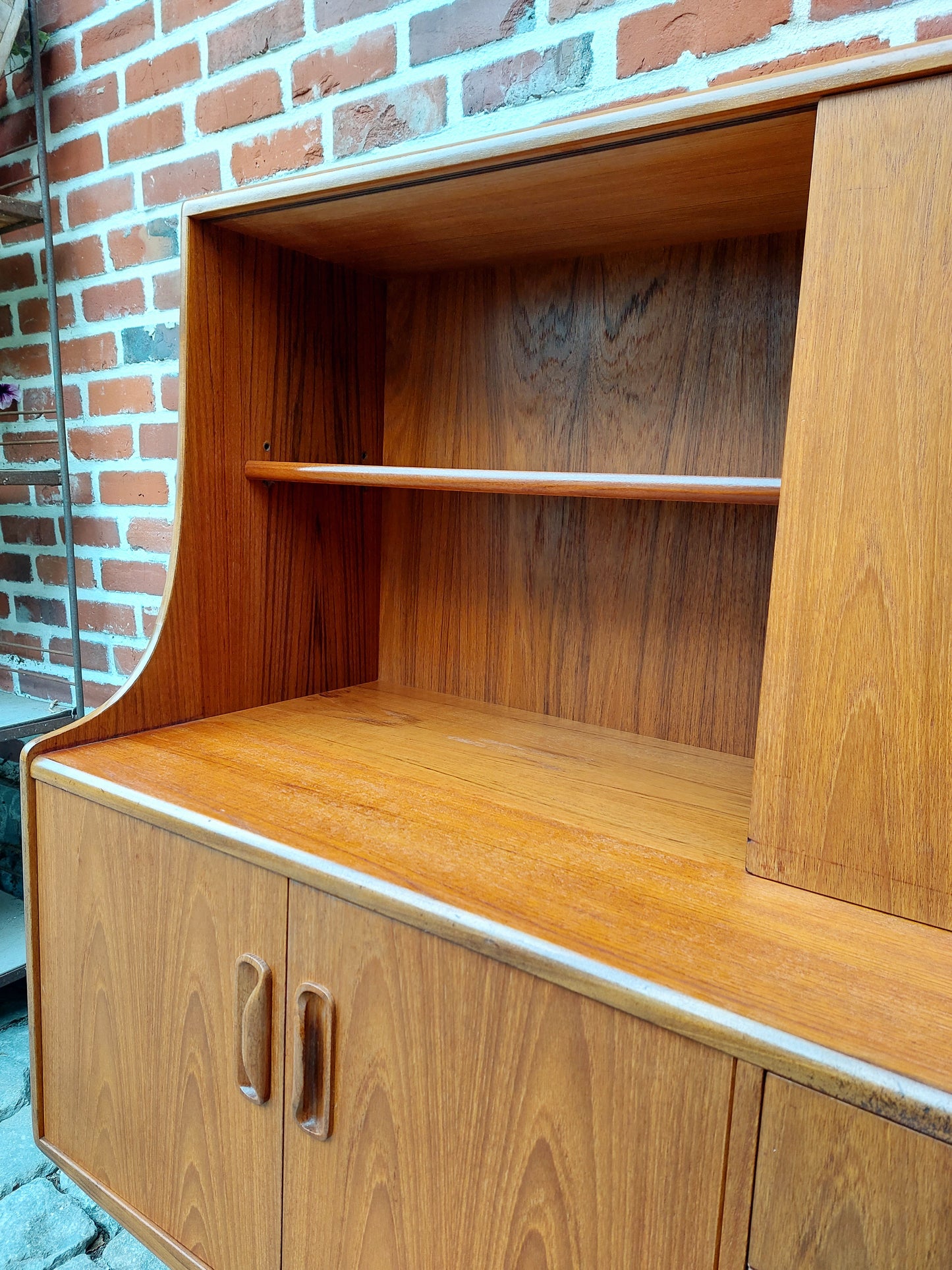 G-Plan highboard