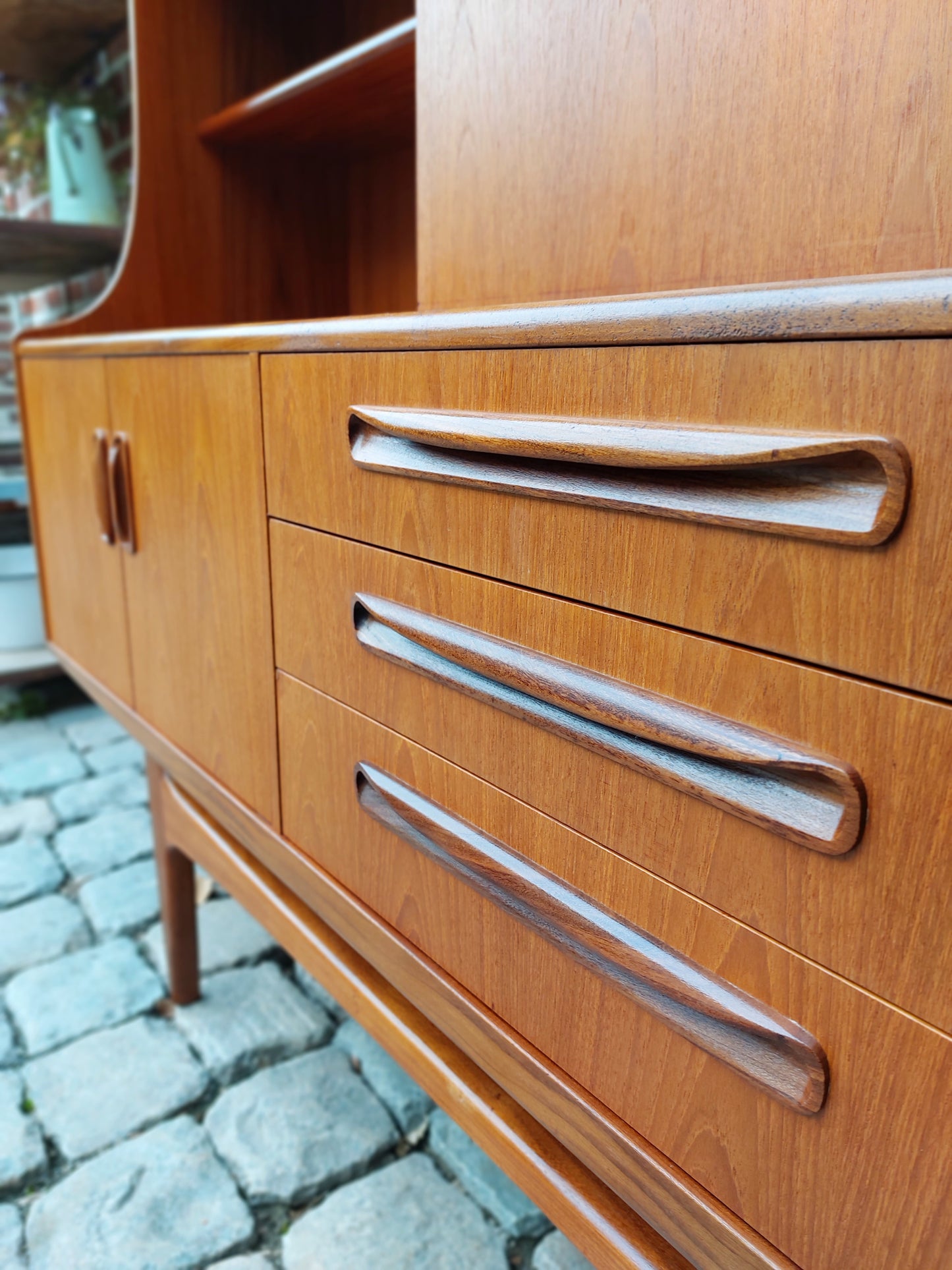 G-Plan highboard