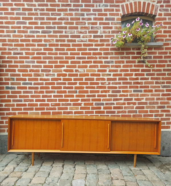 Vintage lowboard