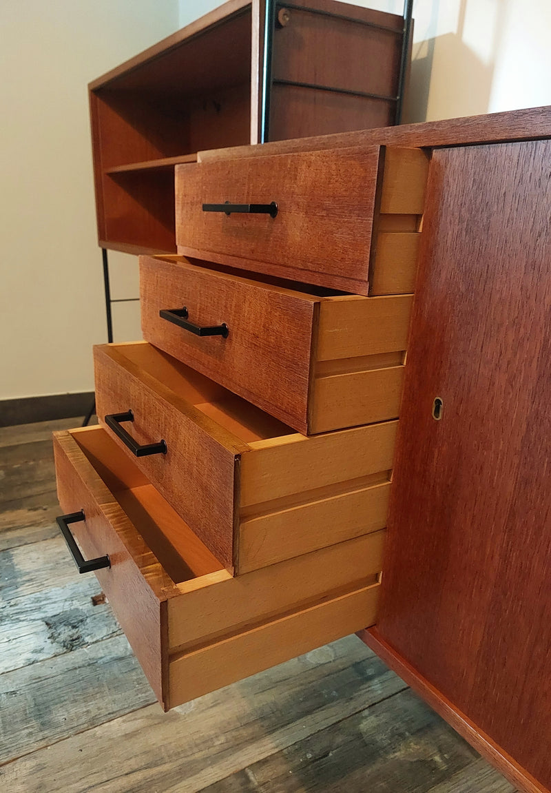 Vintages modulair wandmeubel