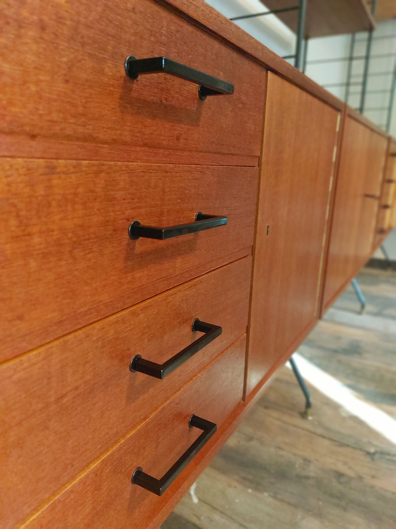 Vintages modulair wandmeubel