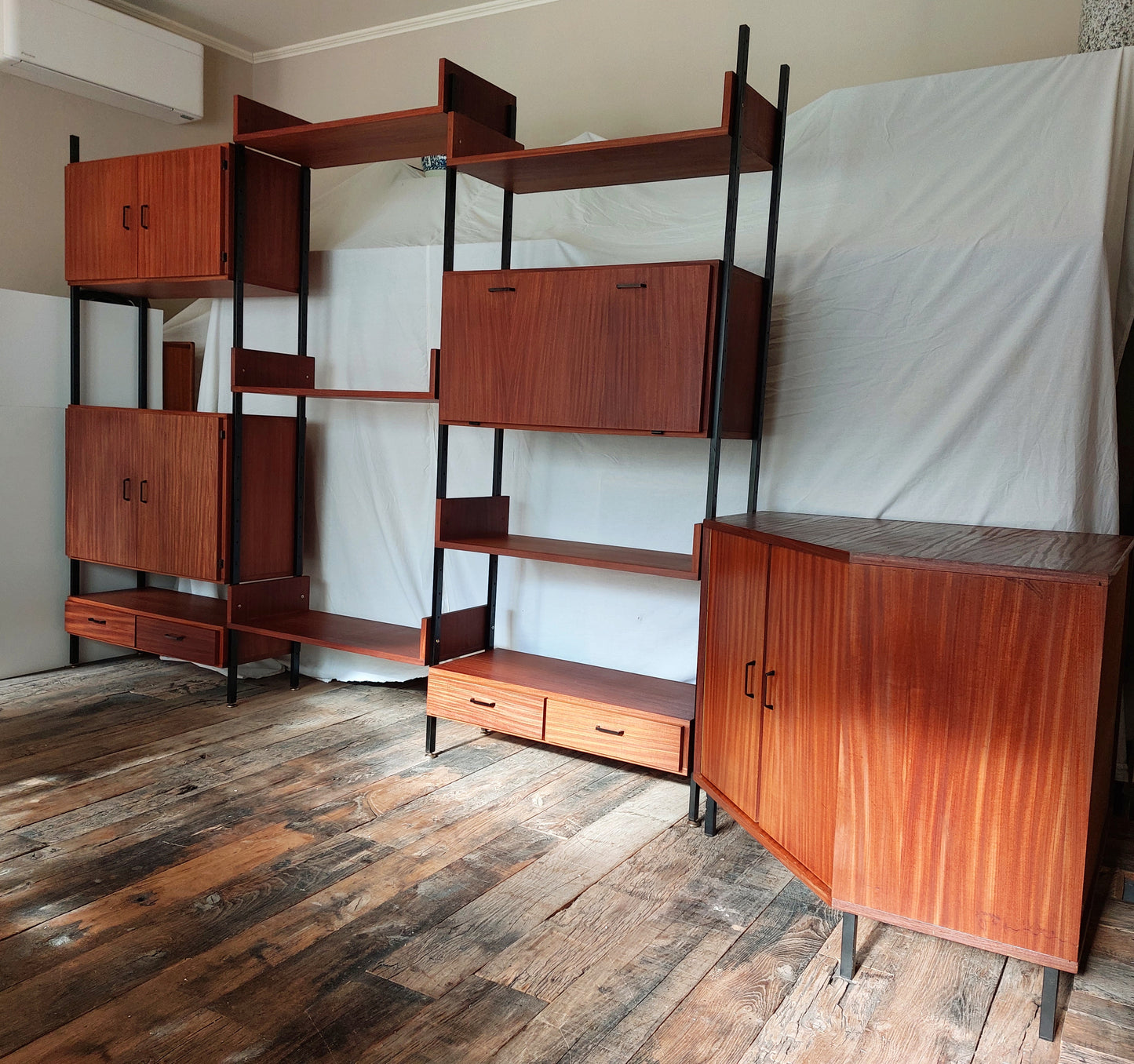 Vintage modulair wandmeubel