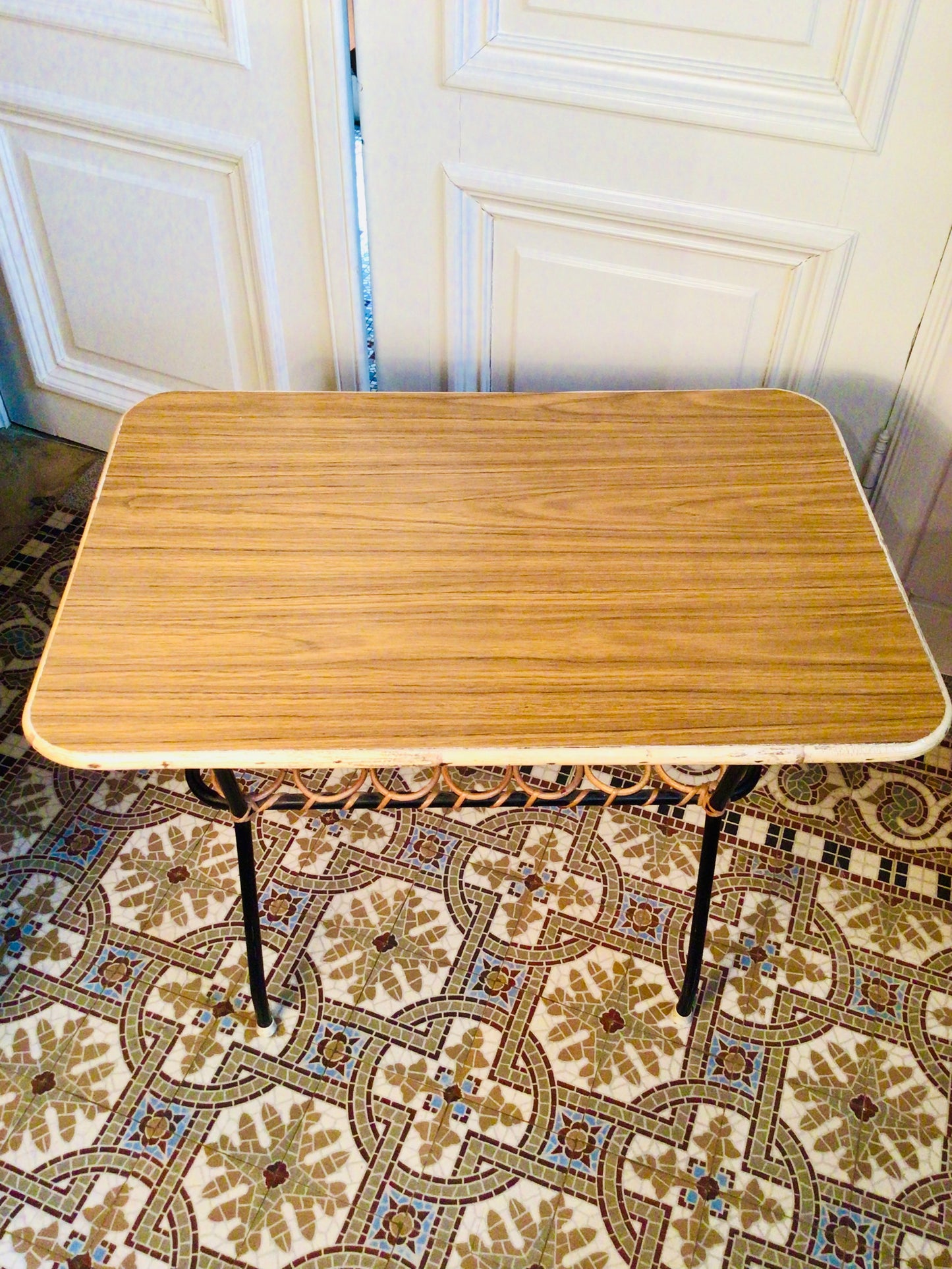 Vintage bijzettafeltje