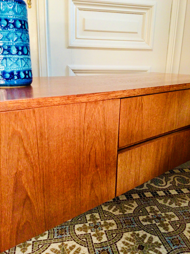 Vintage dressoir