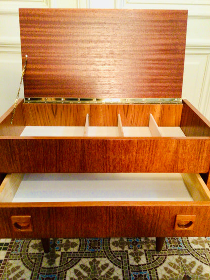 Vintage Deens naaikastje