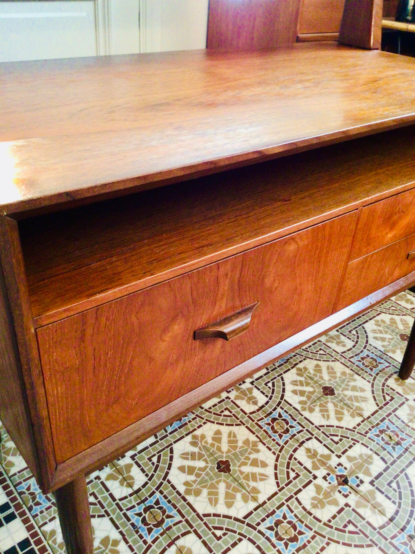 Vintage Deense make-up tafel