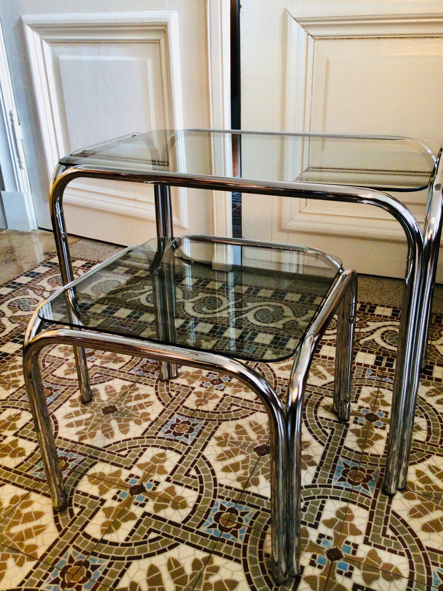 Vintage bijzettafeltjea