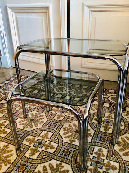 Vintage bijzettafeltjea