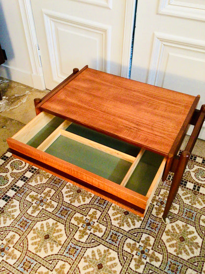 Vintage Deense naaikast