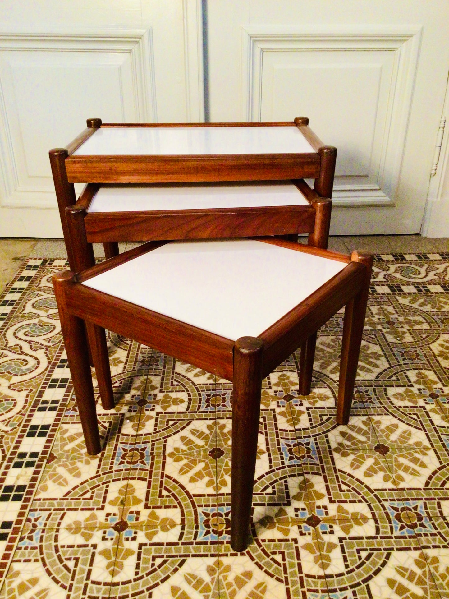 Vintage Deense bijzettafels