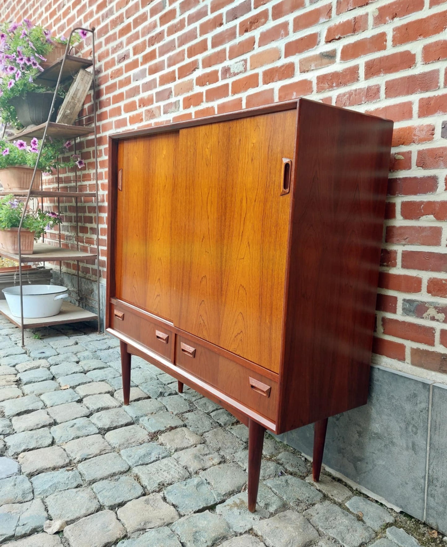 Vintage Deense barkast