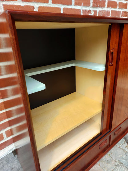 Vintage Deense barkast