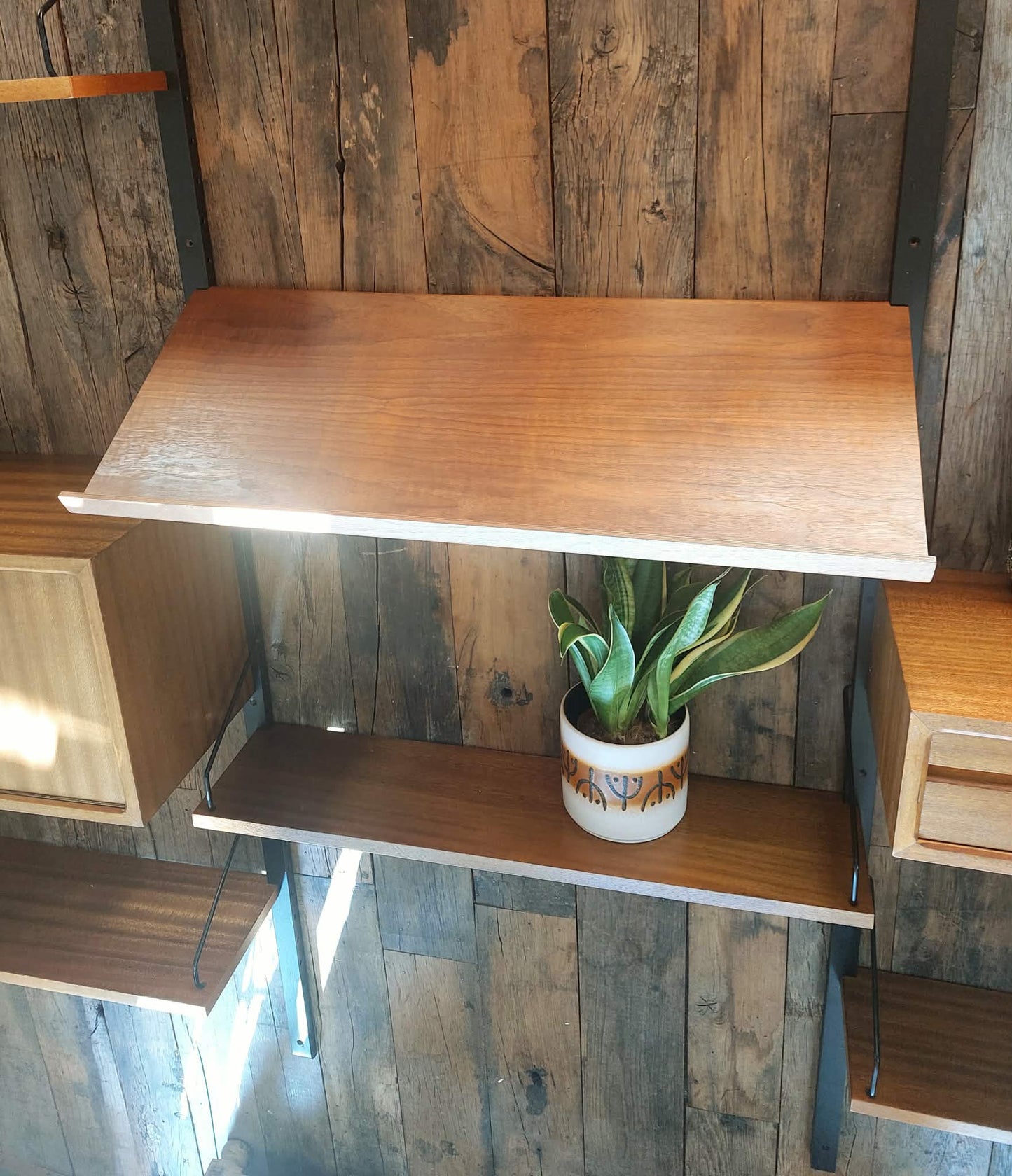 Vintage modulair wandsysteem