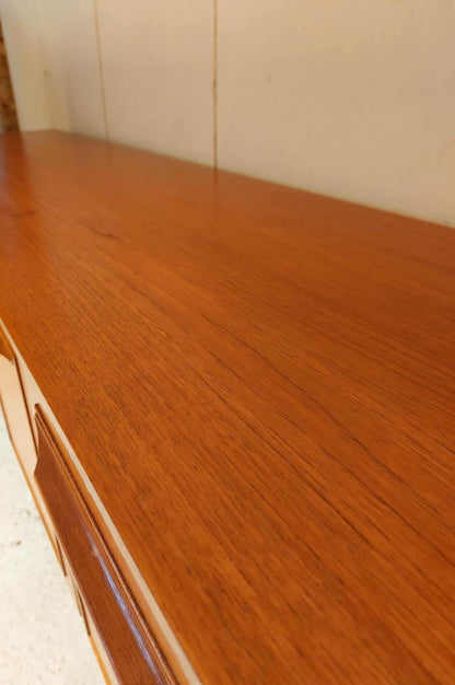 Vintage Britse sideboard