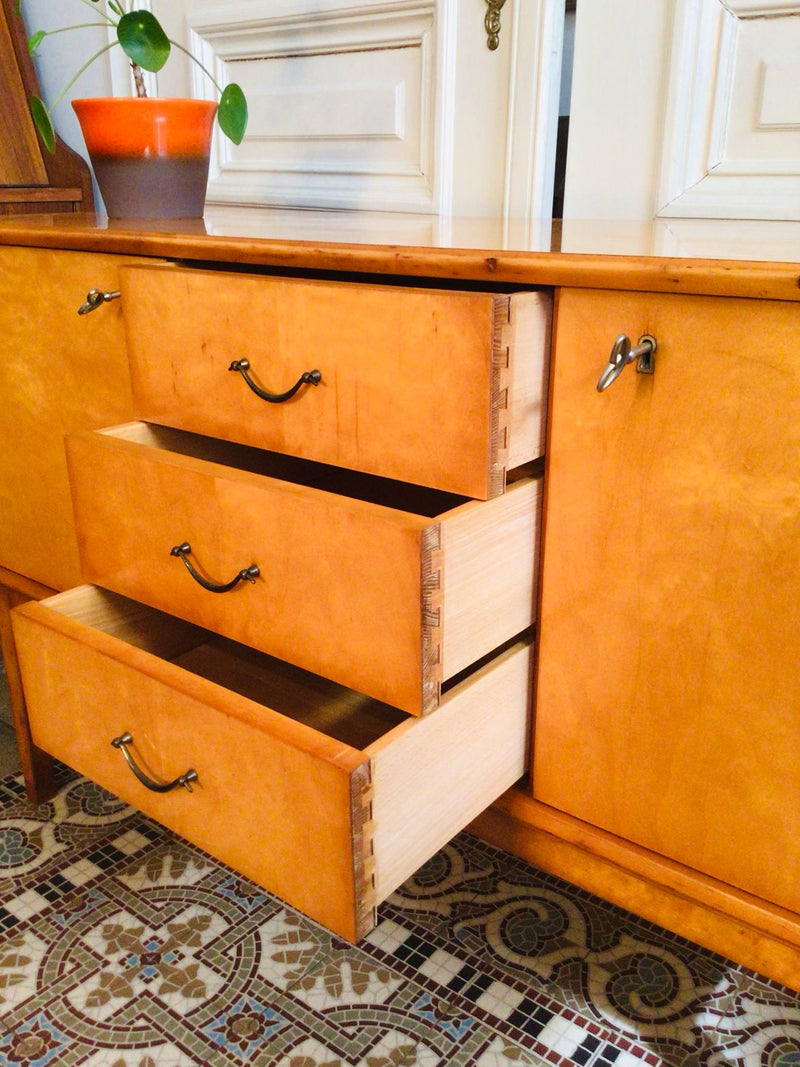 Vintage dressoir